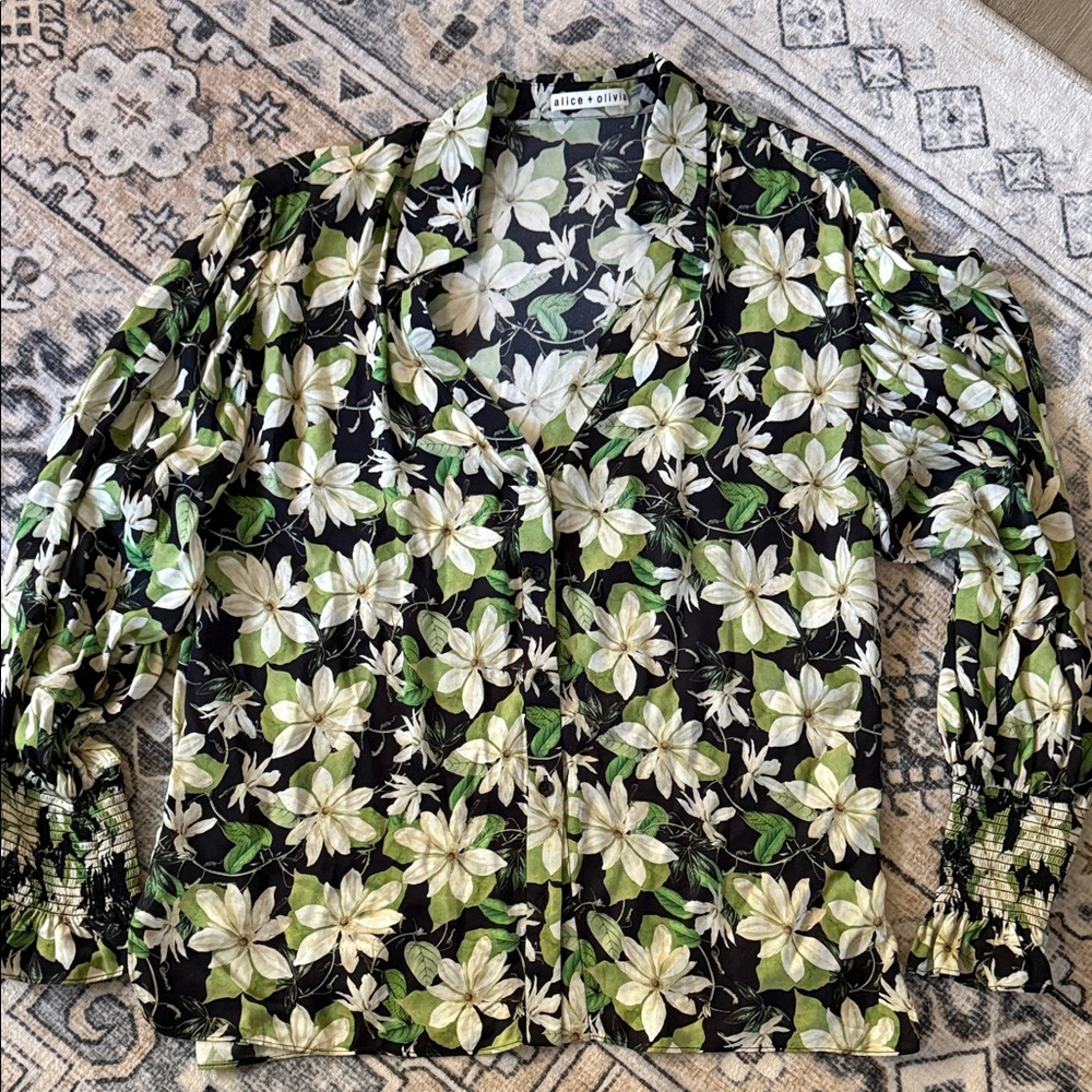 Alice & Olivia Floral Button-Up Blouse Medium